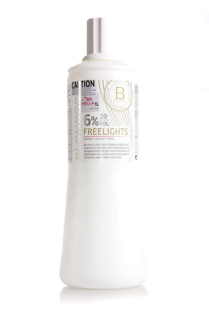 WELLA  Freelights Developer  |  1000ml, Various Colours