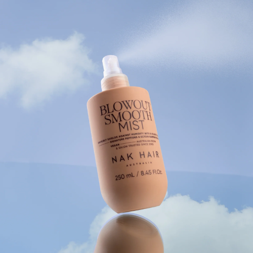 NAK HAIR BLOWOUT SMOOTH MIST 250ML
